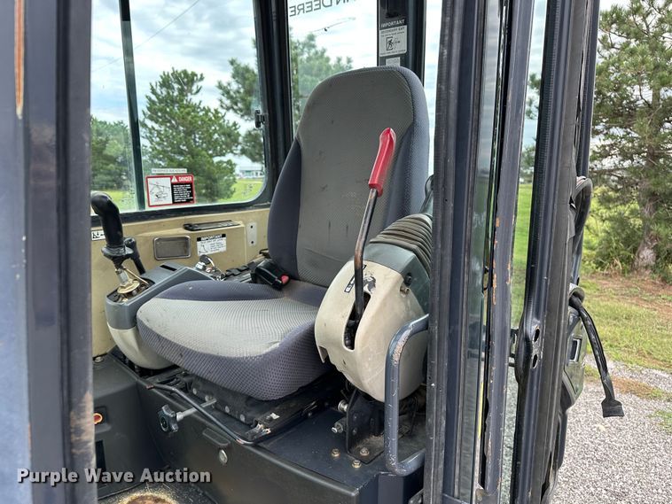 image for item KW9015 2014 John Deere 35D  mini excavator