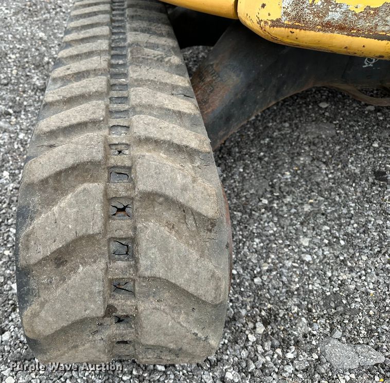 image for item KW9015 2014 John Deere 35D  mini excavator