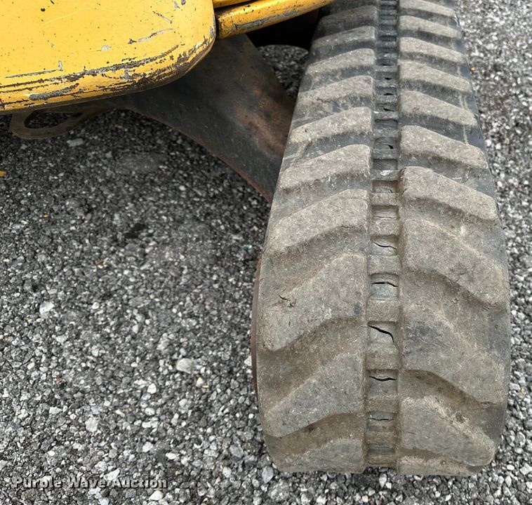 image for item KW9015 2014 John Deere 35D  mini excavator