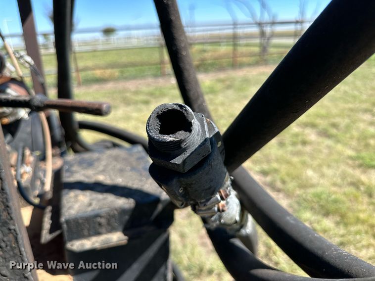 image for item KX9738 Entyre  melter/appliactor