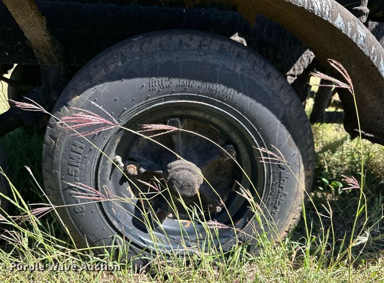 image for item KX9738 Entyre  melter/appliactor