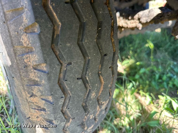 image for item KX9738 Entyre  melter/appliactor