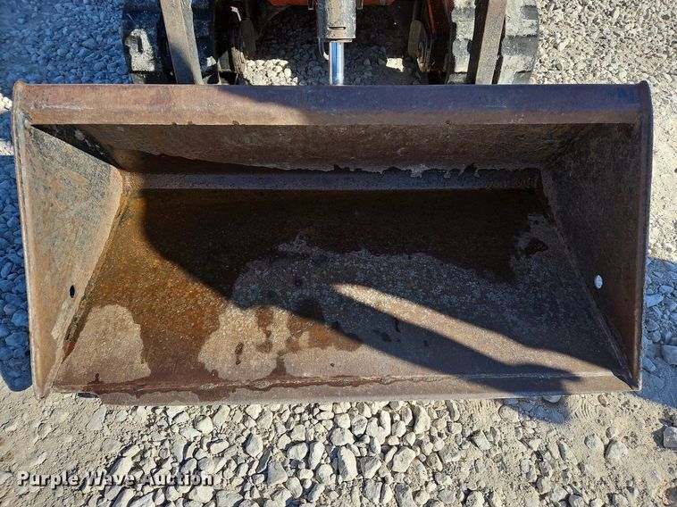 image for item LB9538 2015 Ditch Witch SK750  compact utility loader