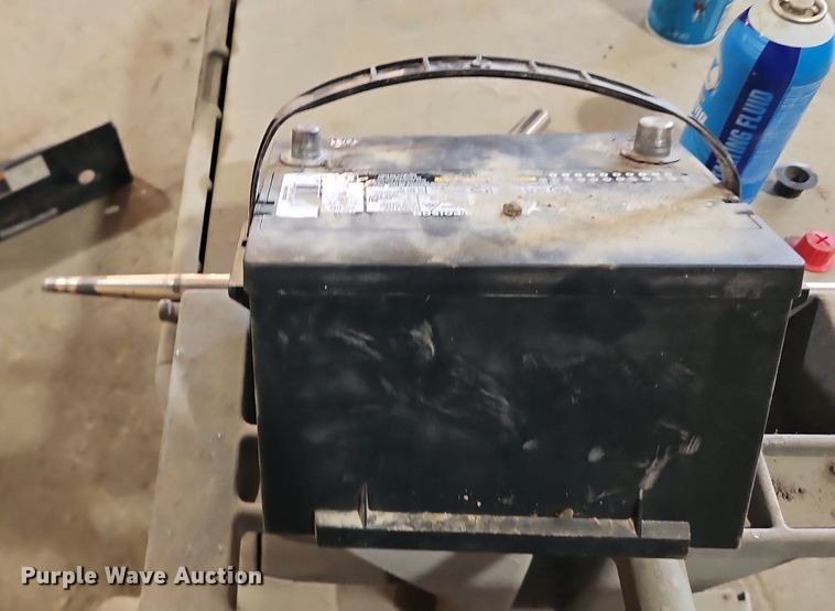 image for item LM9267 Miller Bobcat 250  welder/generator