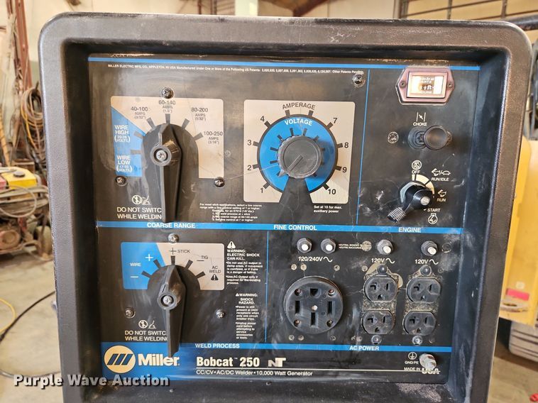 image for item LM9267 Miller Bobcat 250  welder/generator
