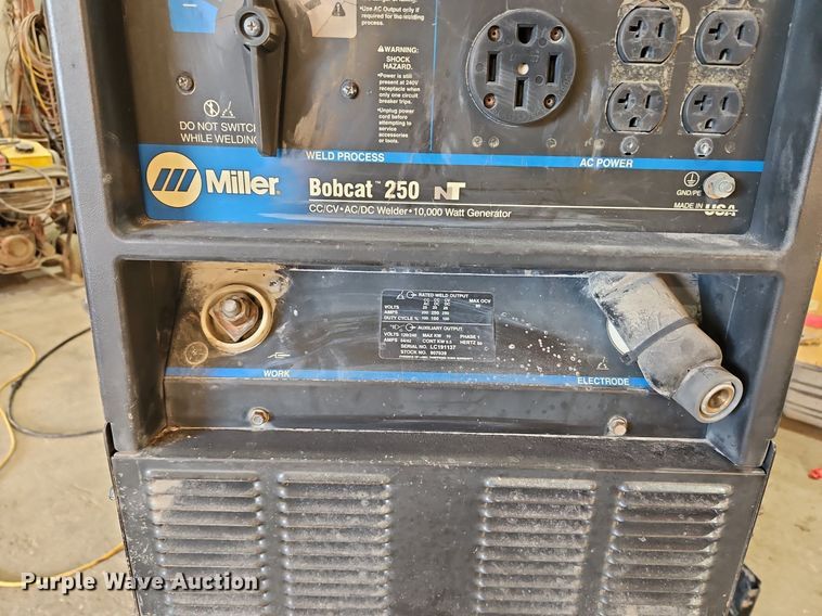 image for item LM9267 Miller Bobcat 250  welder/generator