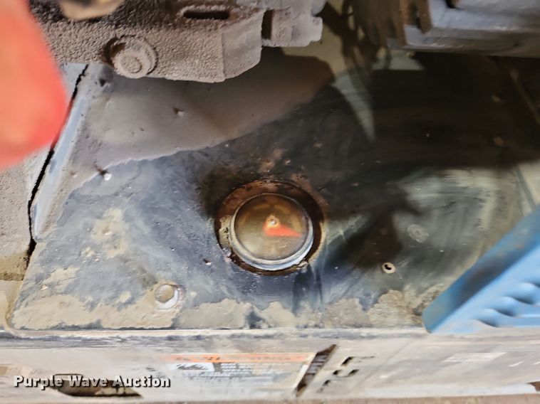 image for item LM9267 Miller Bobcat 250  welder/generator