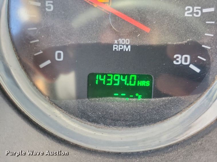 image for item LO9822 2012 Kenworth T800  dump truck