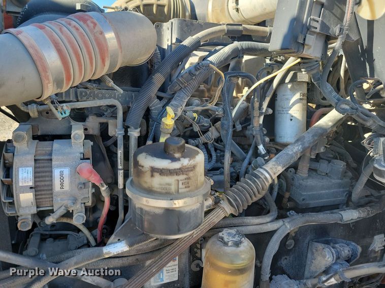 image for item LO9822 2012 Kenworth T800  dump truck