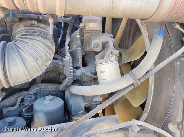 image for item LO9822 2012 Kenworth T800  dump truck