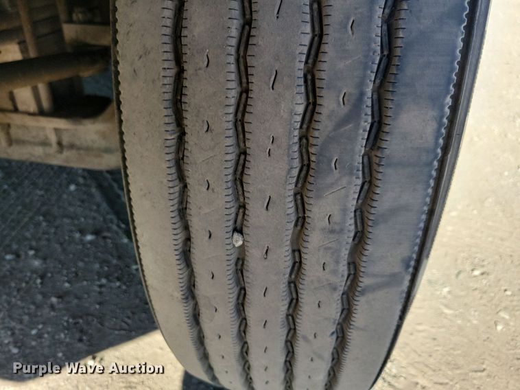 image for item LO9822 2012 Kenworth T800  dump truck