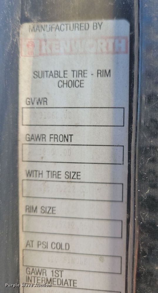 image for item LO9824 1997 Kenworth T800  dump truck