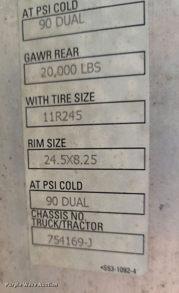 image for item LO9824 1997 Kenworth T800  dump truck