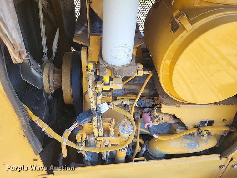 image for item LS9657 2006 Caterpillar D5N  dozer