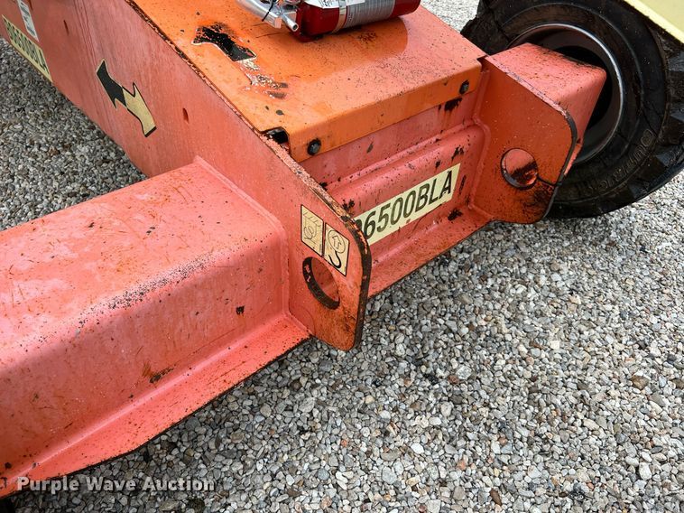 image for item LU9795 2013 JLG 400S  boom lift