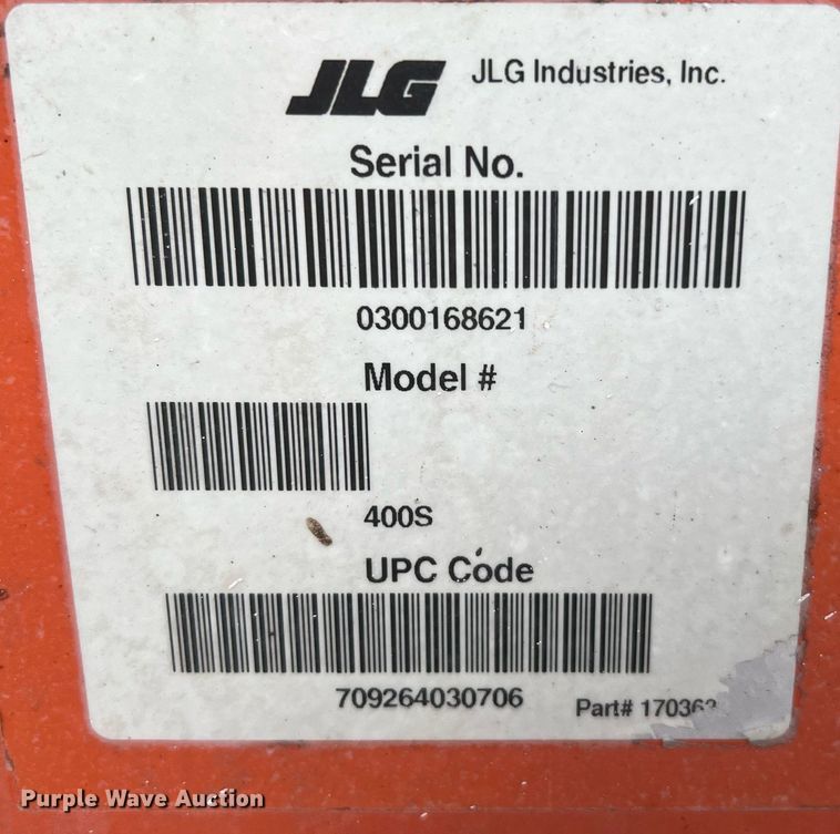 image for item LU9795 2013 JLG 400S  boom lift