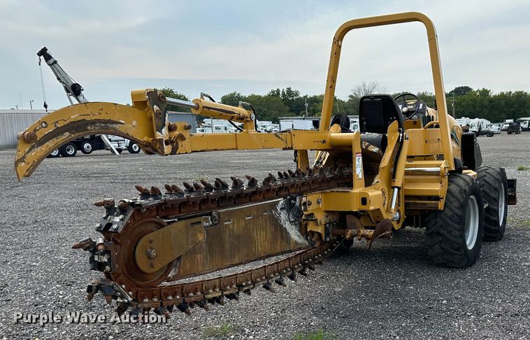 image for item LV9064 2015 Vermeer RTX 750  trencher