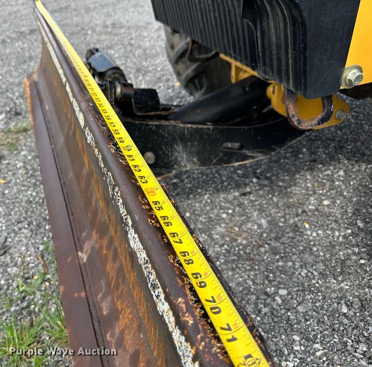 image for item LV9064 2015 Vermeer RTX 750  trencher