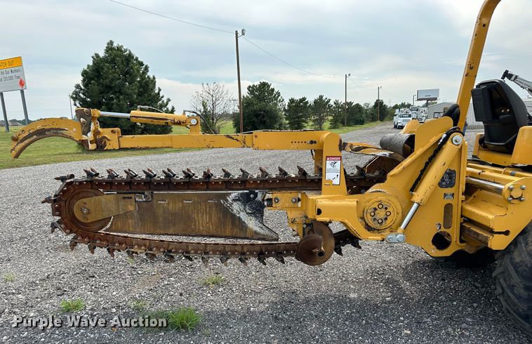 image for item LV9064 2015 Vermeer RTX 750  trencher