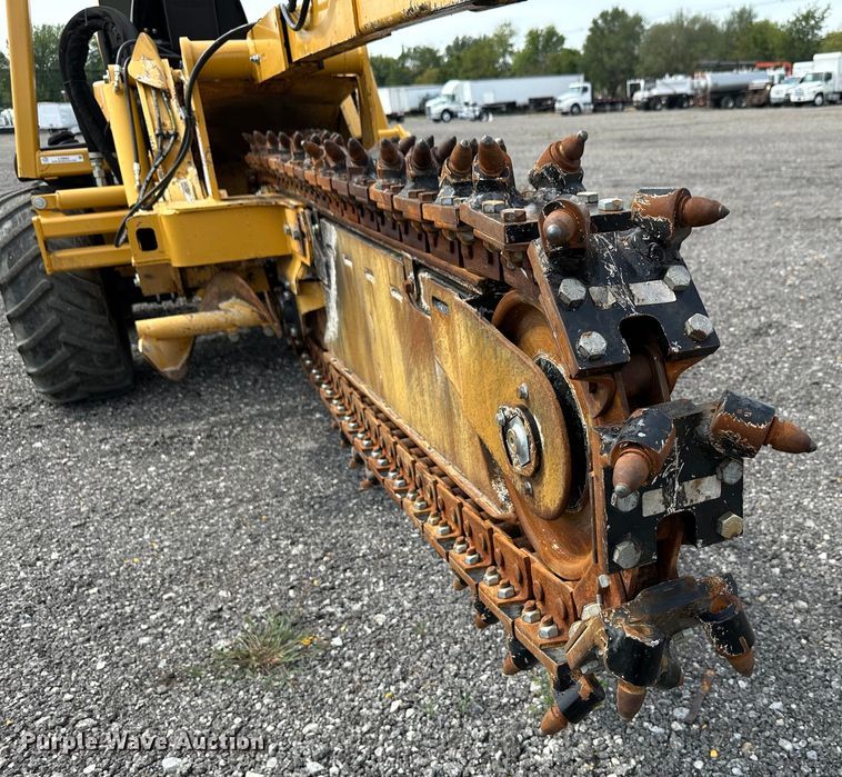 image for item LV9064 2015 Vermeer RTX 750  trencher
