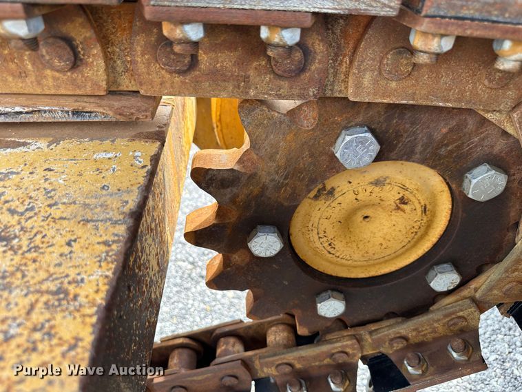 image for item LV9064 2015 Vermeer RTX 750  trencher