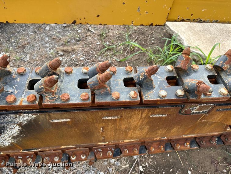 image for item LV9064 2015 Vermeer RTX 750  trencher