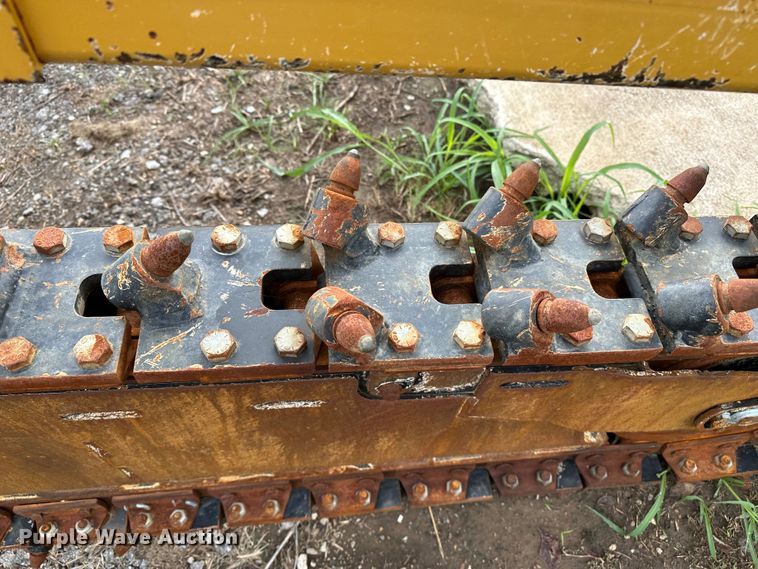 image for item LV9064 2015 Vermeer RTX 750  trencher