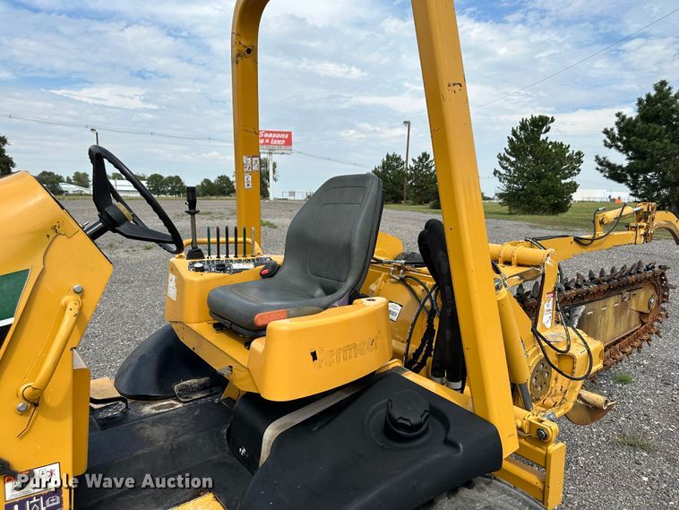 image for item LV9064 2015 Vermeer RTX 750  trencher