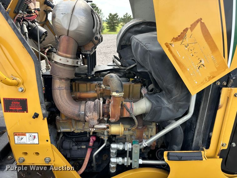 image for item LV9064 2015 Vermeer RTX 750  trencher