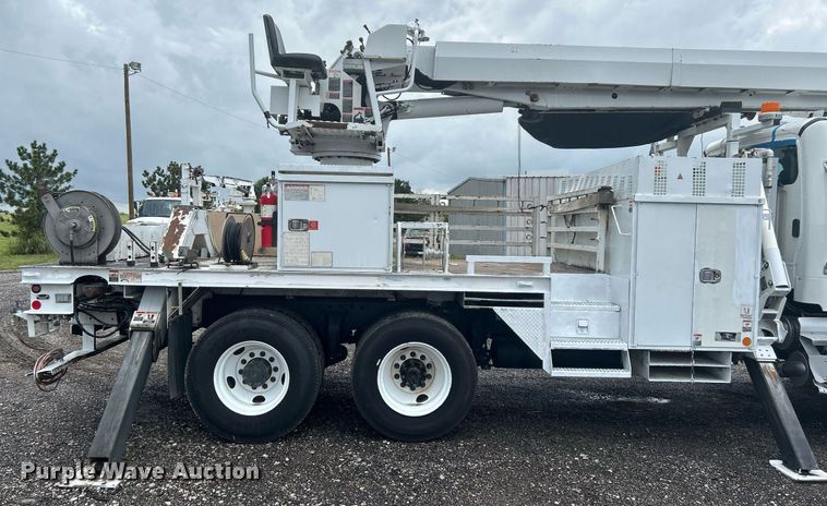 image for item LV9094 2012 Freightliner M2 Business Class  digger derrick truck