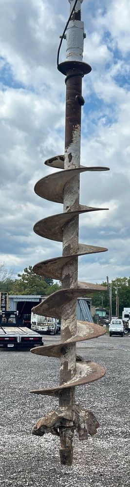 image for item LV9094 2012 Freightliner M2 Business Class  digger derrick truck