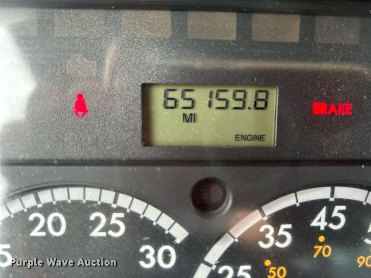 image for item LV9094 2012 Freightliner M2 Business Class  digger derrick truck