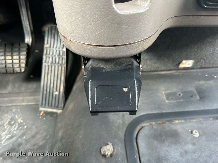 image for item LV9094 2012 Freightliner M2 Business Class  digger derrick truck