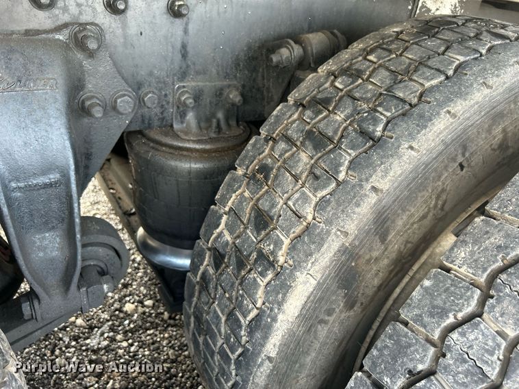 image for item LV9094 2012 Freightliner M2 Business Class  digger derrick truck