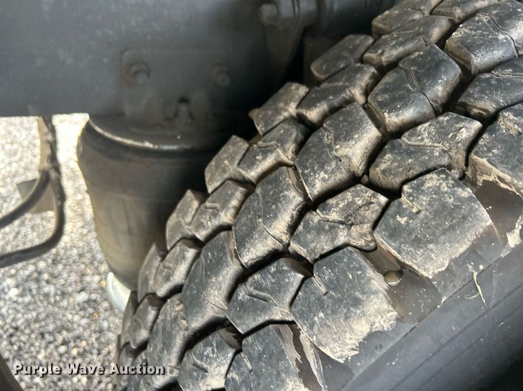 image for item LV9094 2012 Freightliner M2 Business Class  digger derrick truck