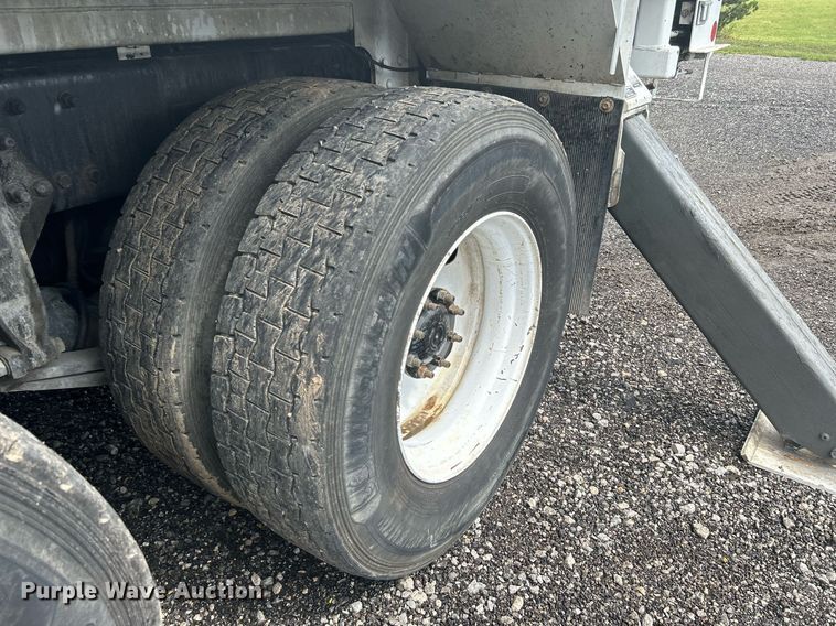 image for item LV9094 2012 Freightliner M2 Business Class  digger derrick truck