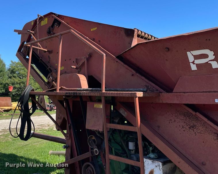 image for item LV9932 Royer  topsoil shredder