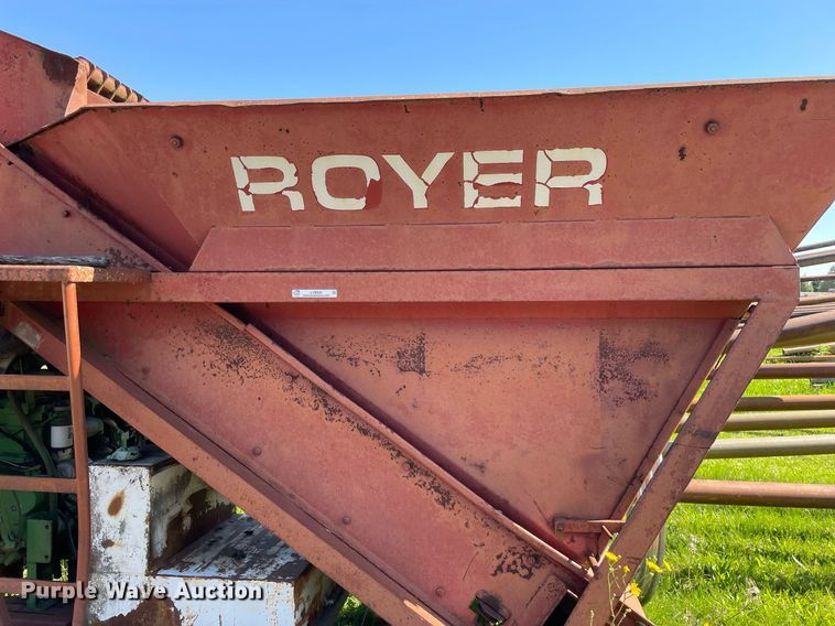 image for item LV9932 Royer  topsoil shredder