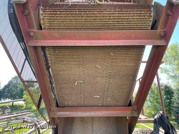 image for item LV9932 Royer  topsoil shredder