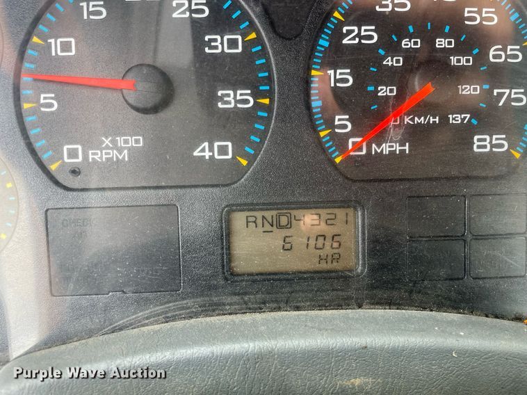 image for item LV9940 2005 International 7400  sewer jetter truck