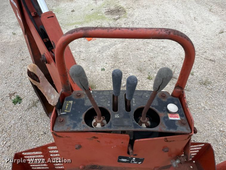 image for item LV9948 Ditch Witch A322  backhoe