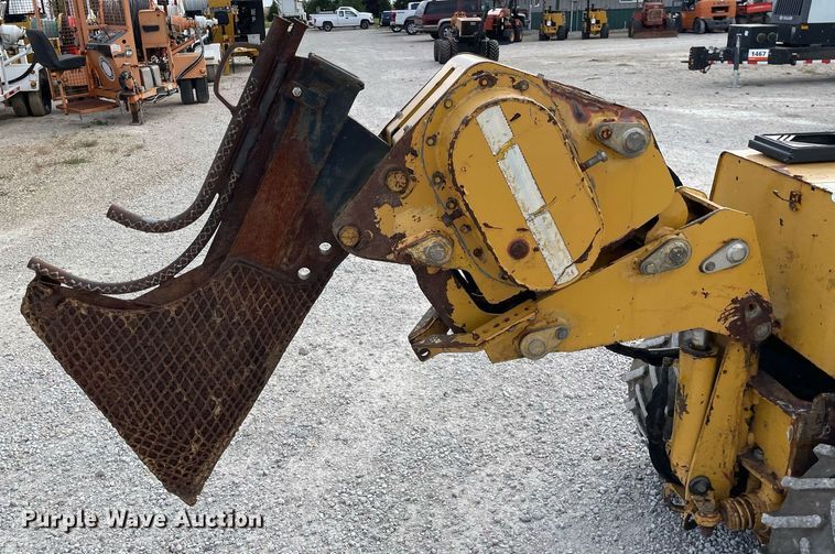 image for item LV9950 2000 Vermeer LM42  cable plow