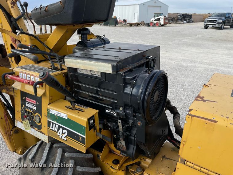 image for item LV9950 2000 Vermeer LM42  cable plow