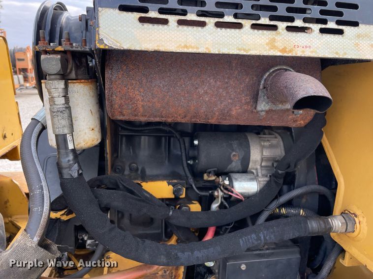 image for item LV9950 2000 Vermeer LM42  cable plow