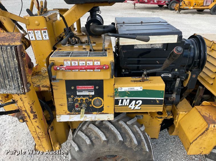 image for item LV9950 2000 Vermeer LM42  cable plow