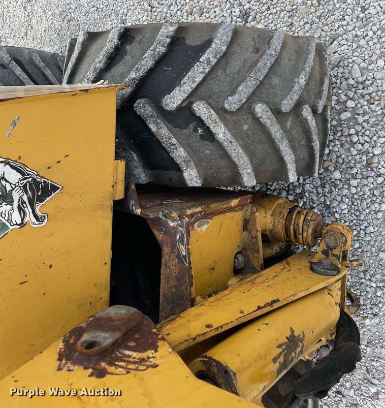 image for item LV9950 2000 Vermeer LM42  cable plow