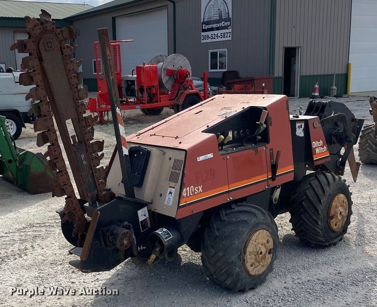 2011 Ditch Witch 410SX trencher in Clinton, IL Item LV9951 sold