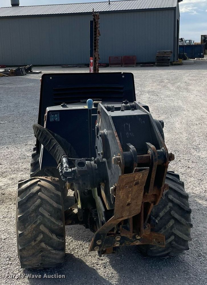 image for item LV9952 2012 Ditch Witch 410SX  trencher