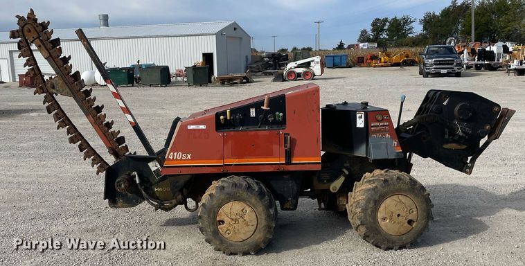 image for item LV9952 2012 Ditch Witch 410SX  trencher