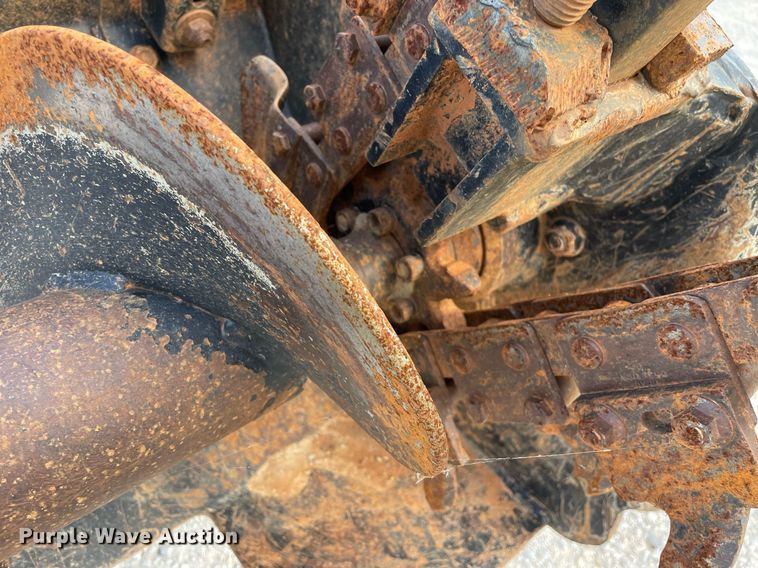 image for item LV9952 2012 Ditch Witch 410SX  trencher